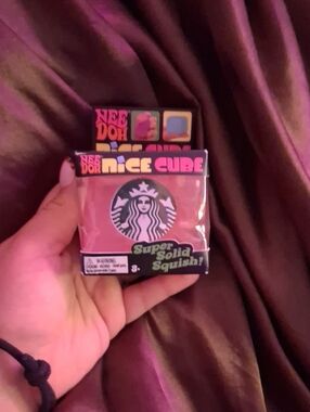 Needoh Nice Cube Pink